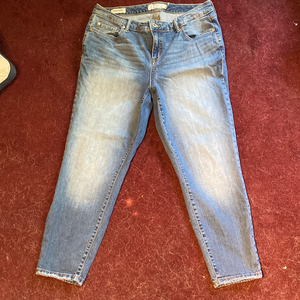 Torrid girlfriend capri